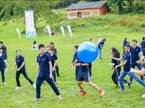 集团9周年团建活动
